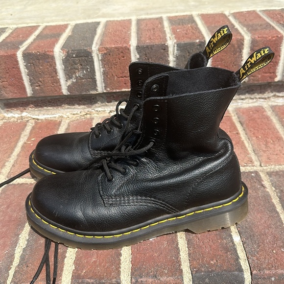 Dr. Martens 1460 Virgina Pascal black leather boots women’s - Picture 6 of 15
